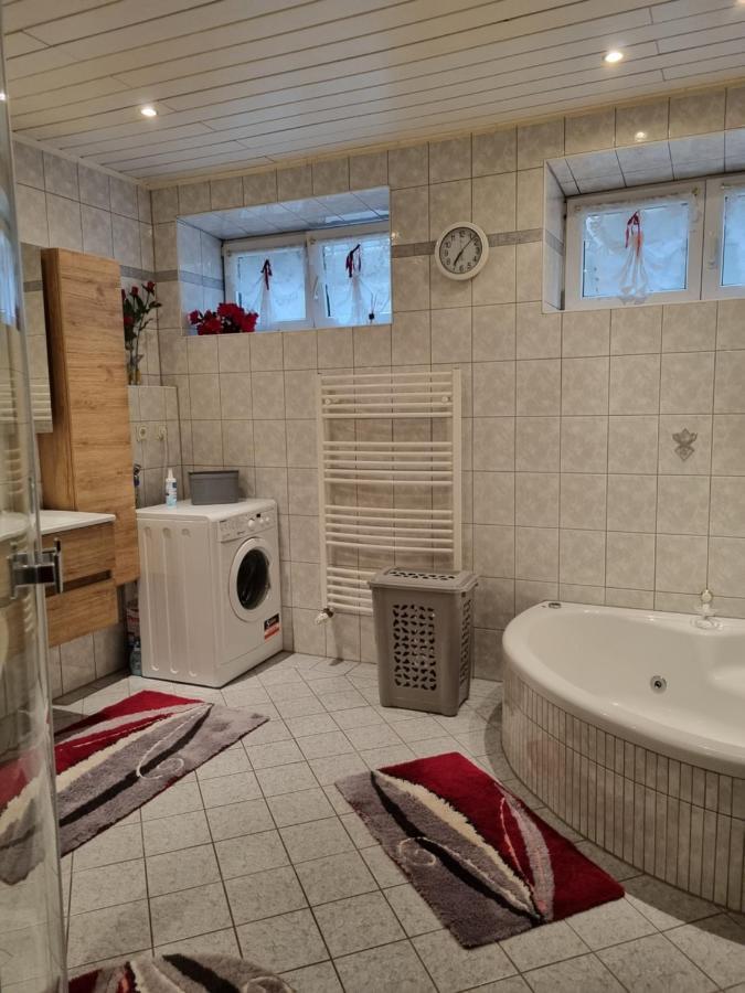 Huber'S Ferienwohnung Hengersberg Exterior foto